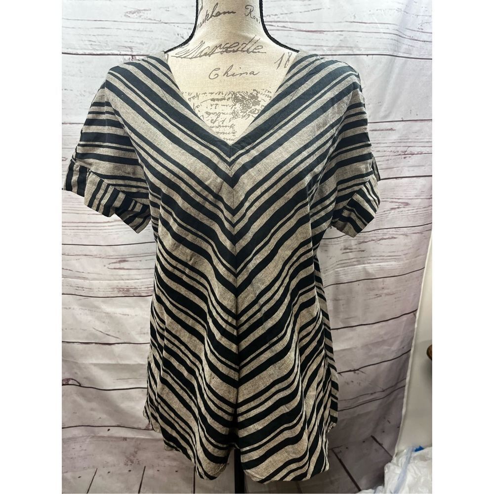 Andrea Jovine Black &‎ Tan Striped V-Neck Short Sleeve Dress Size M